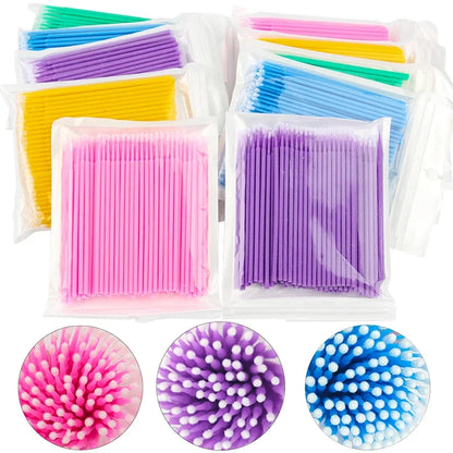100PCS Cepillos de limpieza de pestañas – Micro algodón Swabs para extensiones de lash y eliminación de maquillaje